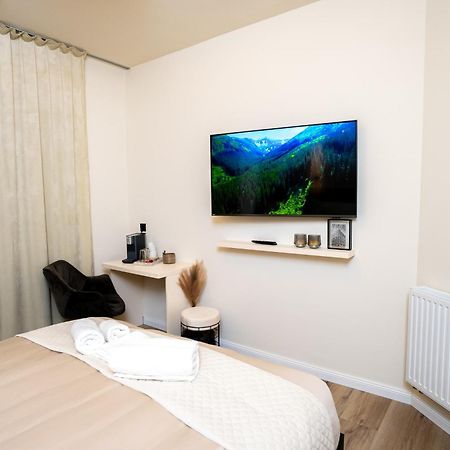 Angelinas Service Apartment 1 Обергаузен Екстер'єр фото